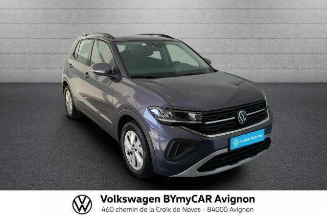 Volkswagen T-Cross image 3