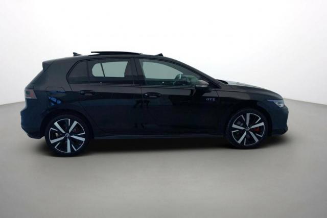 Volkswagen Golf image 4