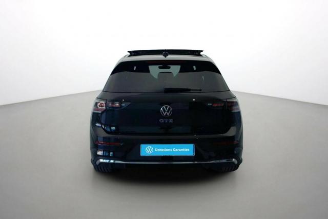 Volkswagen Golf image 8