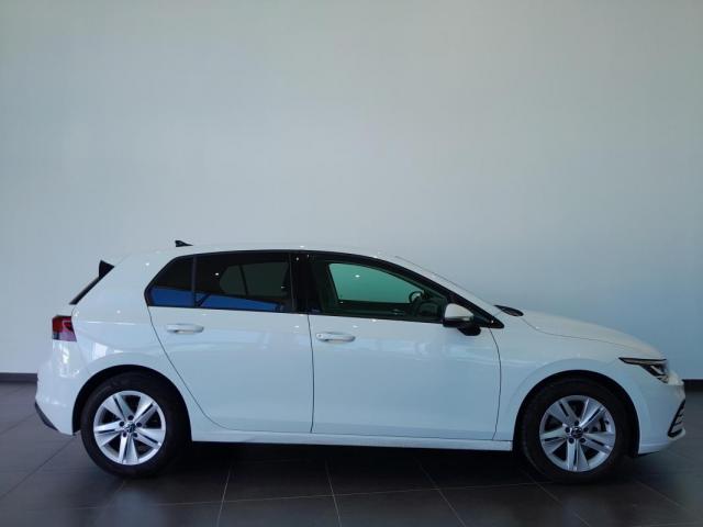 Volkswagen Golf image 2
