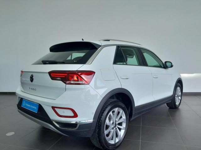 Volkswagen T-Roc image 6