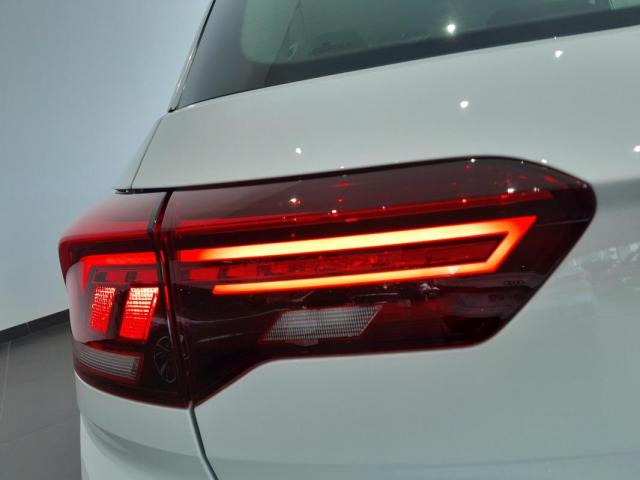 Volkswagen T-Roc image 5