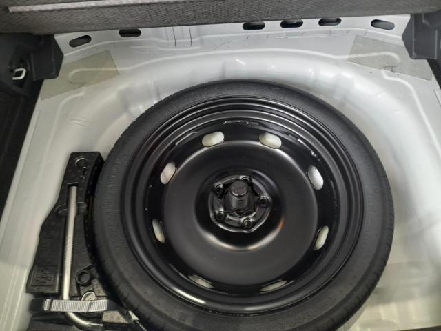 Volkswagen T-Roc image 9