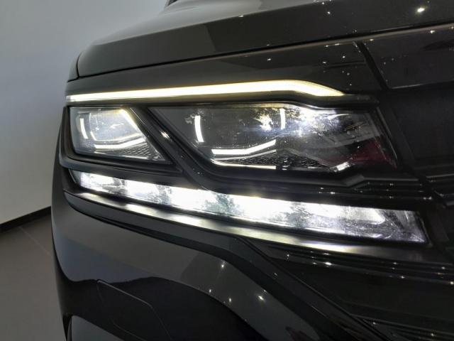 Volkswagen Touareg image 1