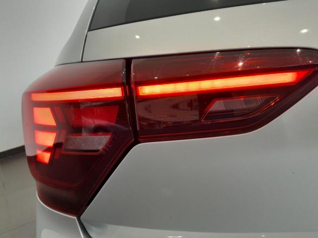 Volkswagen Polo image 7