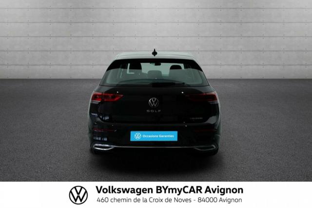 Volkswagen Golf image 9