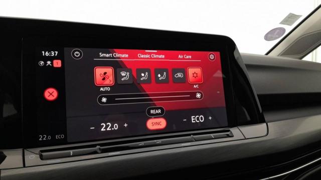 Volkswagen Golf image 1