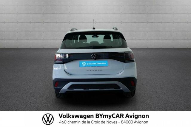 Volkswagen T-Cross image 2