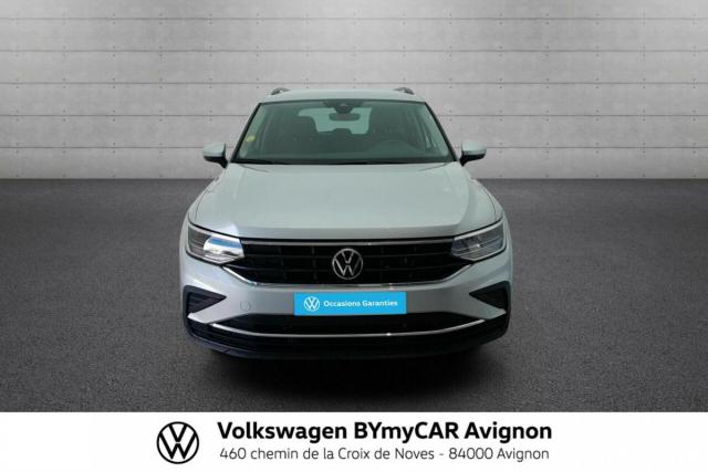 Volkswagen Tiguan image 8