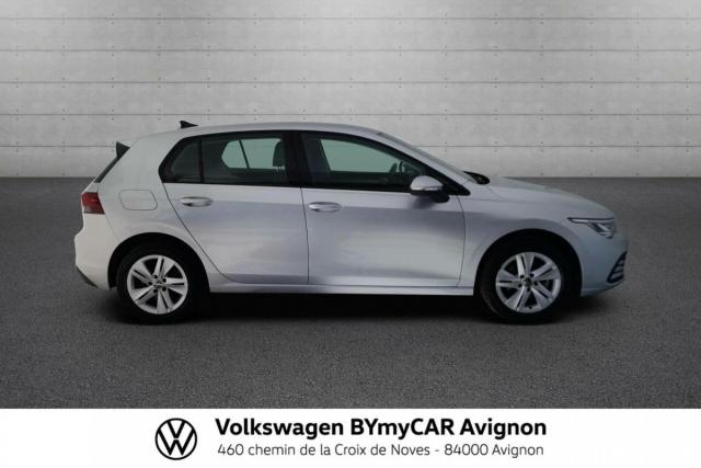 Volkswagen Golf image 9