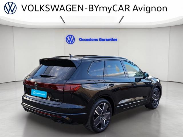 Volkswagen Touareg image 8