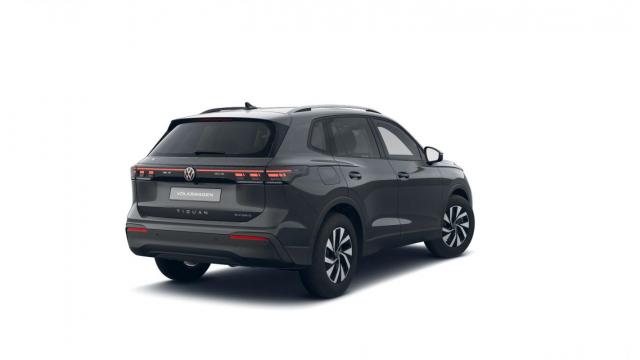 Volkswagen Tiguan image 2