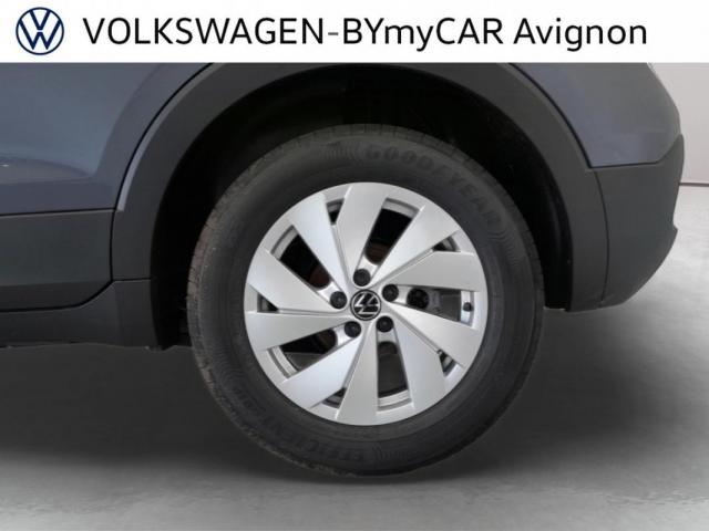 Volkswagen T-Cross image 2
