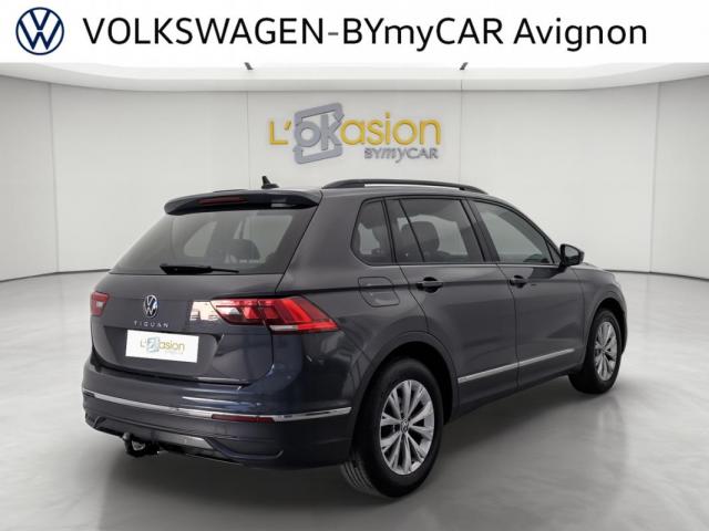Volkswagen Tiguan image 8