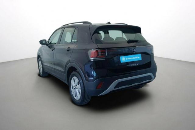 Volkswagen T-Cross image 1