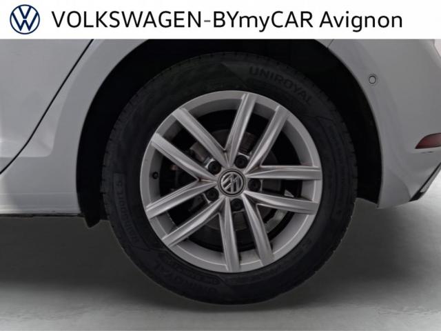 Volkswagen Golf image 2