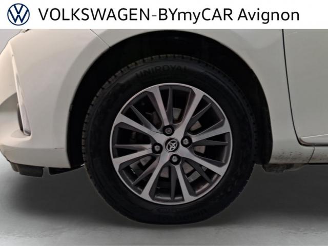 Toyota Yaris image 2