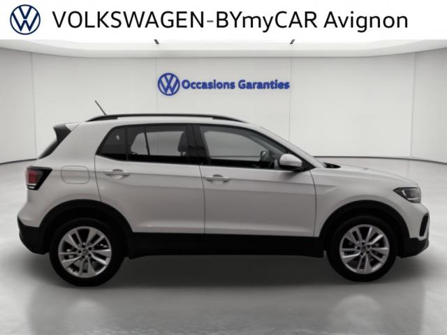 Volkswagen T-Cross image 1