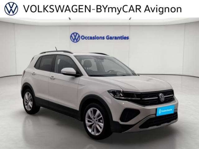 Volkswagen T-Cross image 2