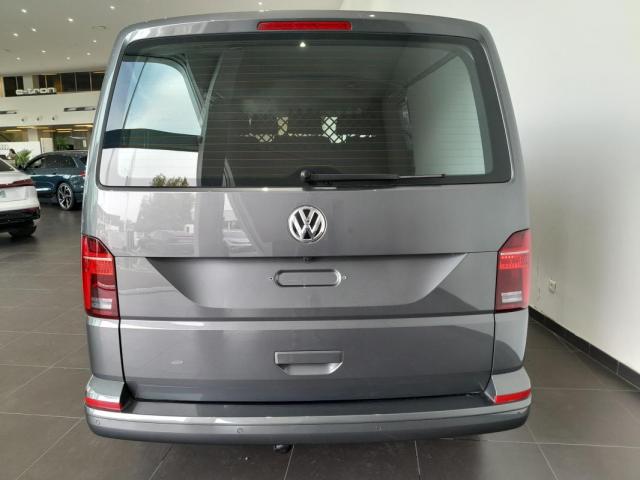 Volkswagen Transporter image 7