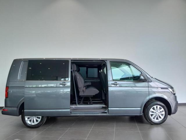 Volkswagen Transporter image 9