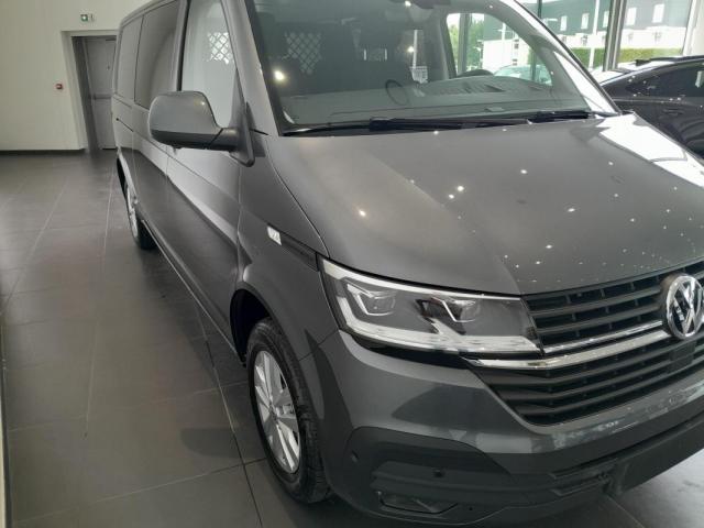 Volkswagen Transporter image 8