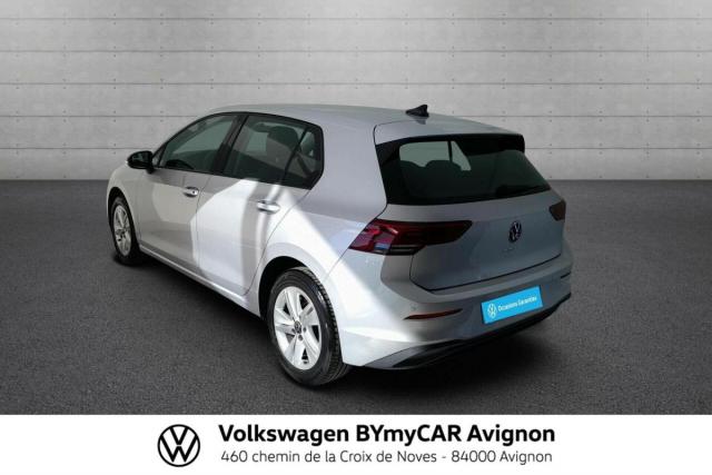 Volkswagen Golf image 8