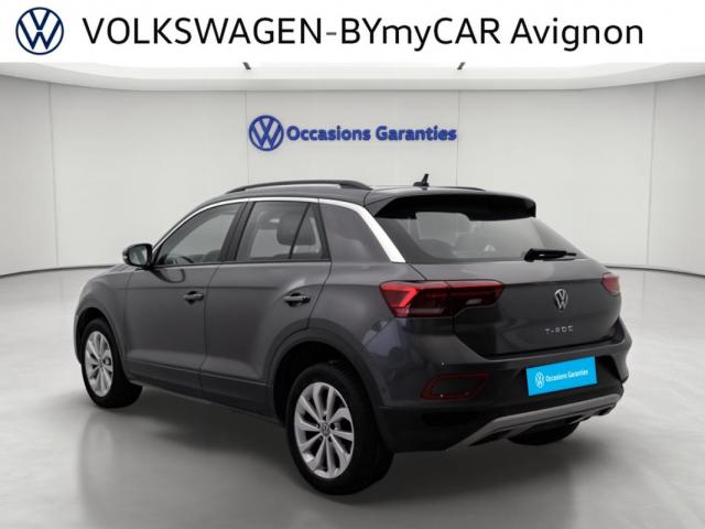 Volkswagen T-Roc image 6