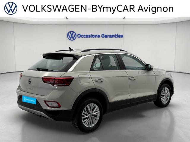 Volkswagen T-Roc image 3