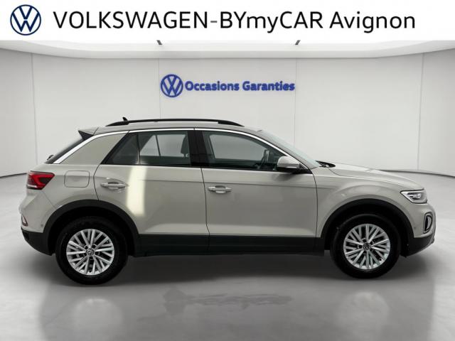 Volkswagen T-Roc image 7