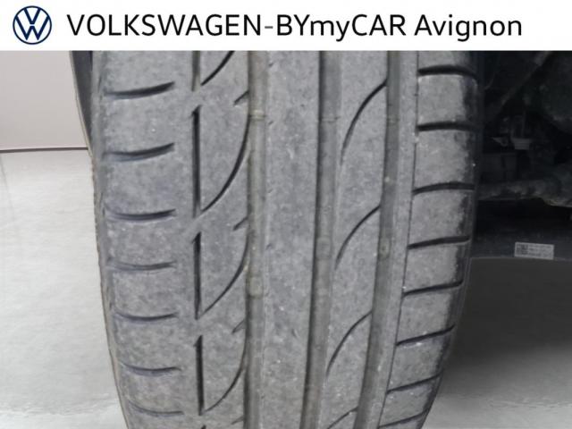 Volkswagen T-Roc image 8