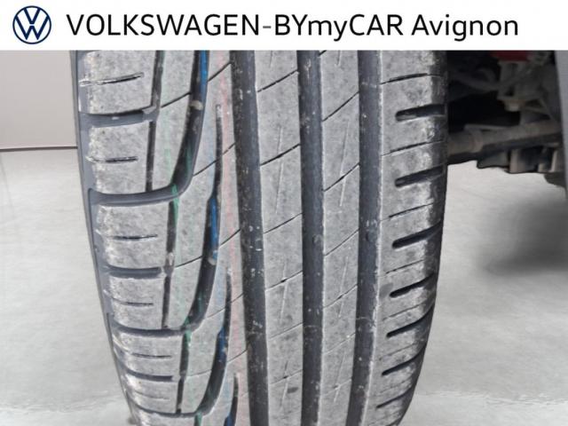 Peugeot 2008 image 8