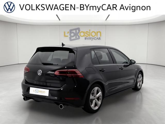 Volkswagen Golf image 6