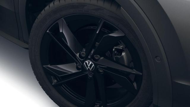 Volkswagen T-Roc image 2