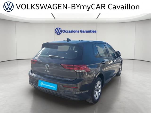 Volkswagen Golf image 8