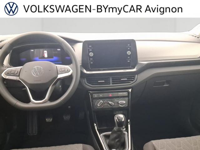 Volkswagen T-Cross image 1