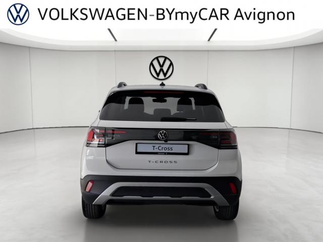 Volkswagen T-Cross image 1