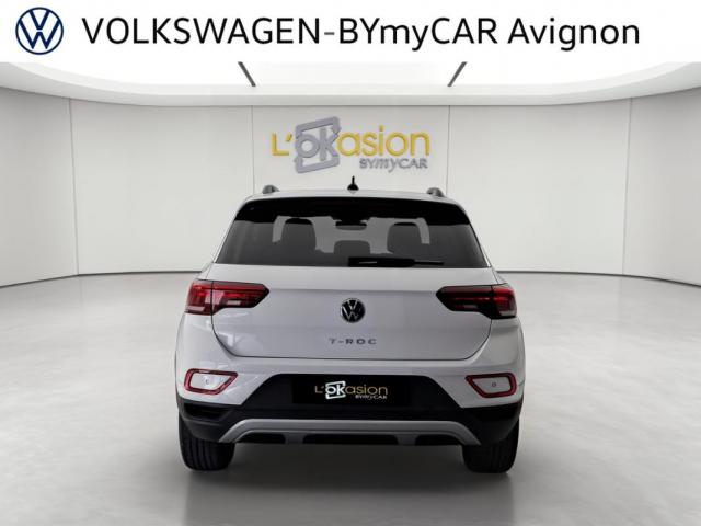 Volkswagen T-Roc image 9