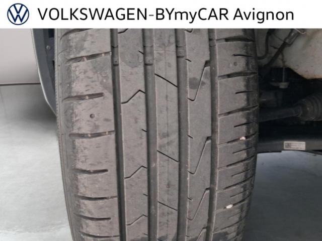 Volkswagen T-Roc image 2