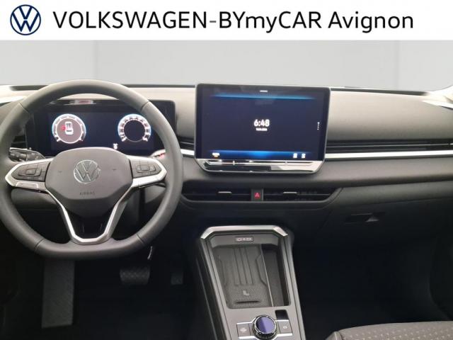 Volkswagen T-Roc image 4