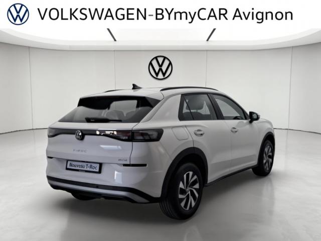 Volkswagen T-Roc image 8