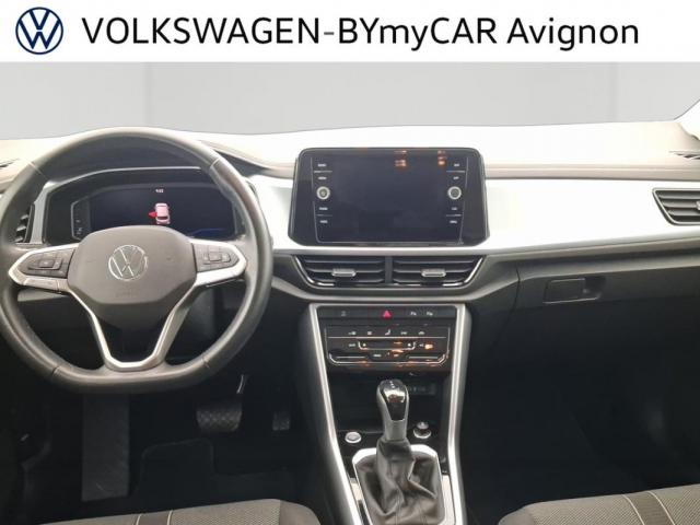 Volkswagen T-Roc image 2