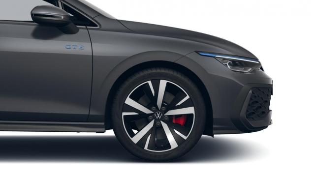 Volkswagen Golf image 9