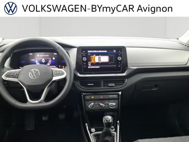 Volkswagen T-Cross image 9