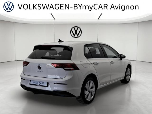 Volkswagen Golf image 9