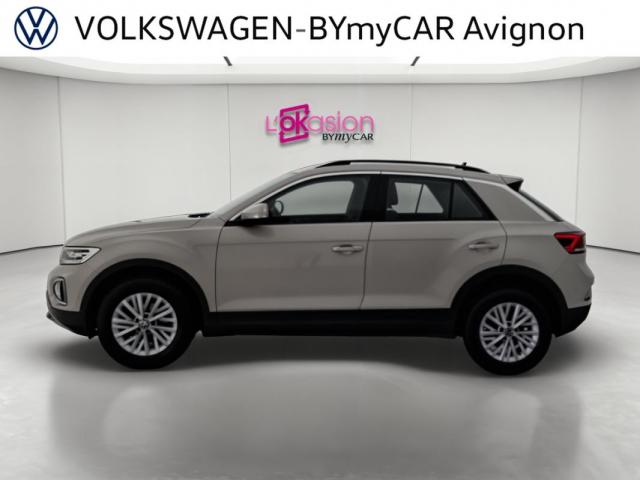 Volkswagen T-Roc image 2