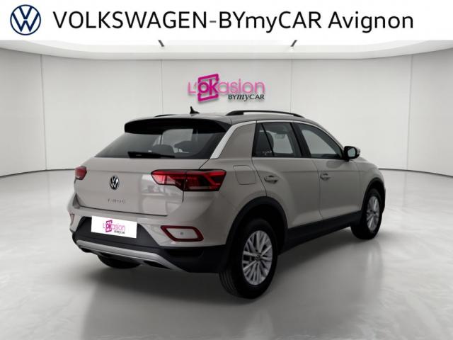 Volkswagen T-Roc image 8
