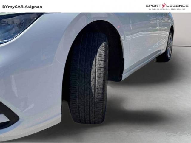 Volkswagen Golf image 6