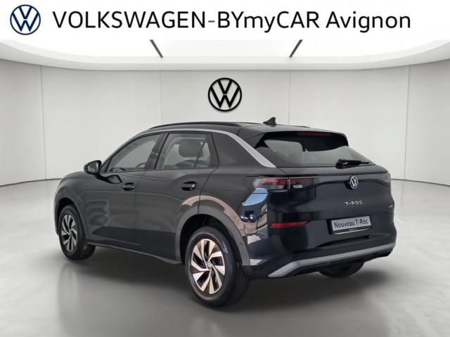 Volkswagen T-Roc image 2