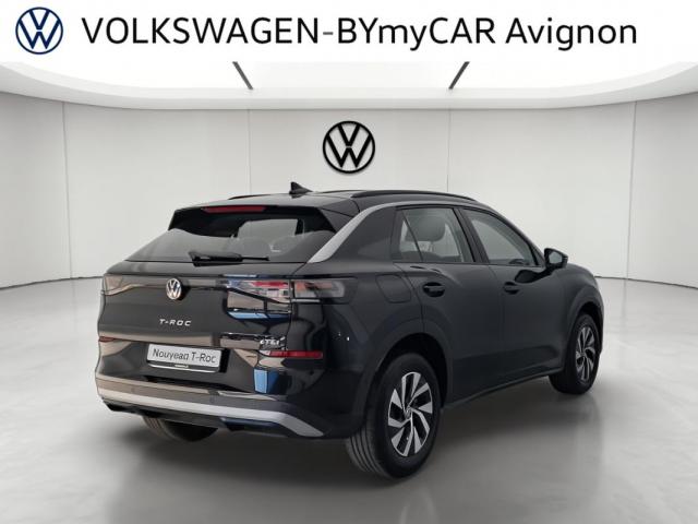 Volkswagen T-Roc image 9